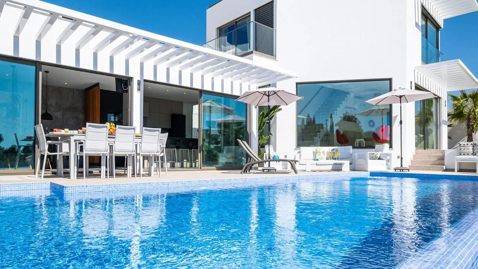 Villa Fenced Property Armacao de Pera